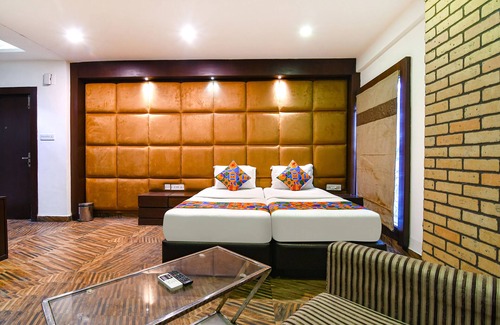 Park Street Hotel | FabHotel Prime Goodwill
