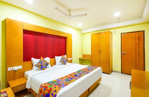Pallavaram Hotel | Fabhotel Prime Mahalaya Residency