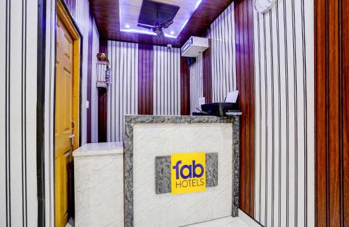 Kanpur Hotel | FabHotel Ratraksh