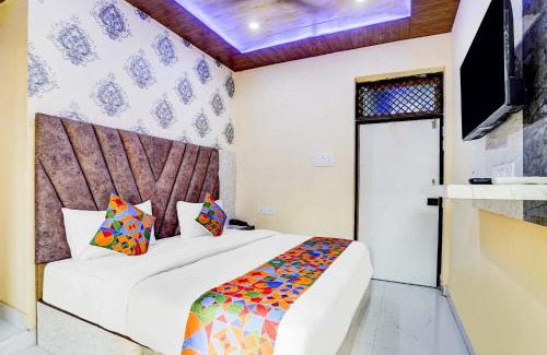 Kanpur Hotel | FabHotel Ratraksh