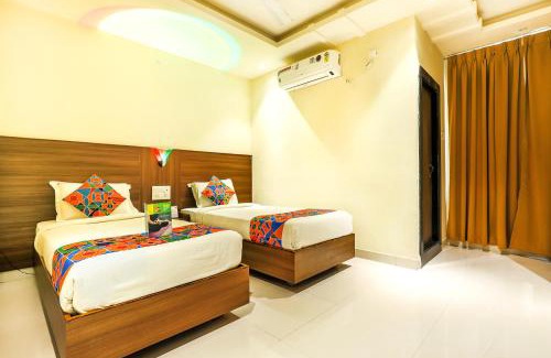 Vijayawada Hotel | FabHotel RR Grand - Next to Trendset Mall