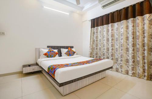 Mira Bhayandar Hotel | FabHotel Shree Balaji NX Banquets & Apartment