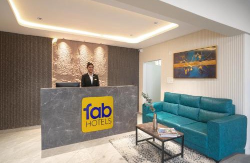Hyderabad Hotel | FabHotel Three Waves- Nr LB Nagar Metro Station