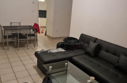 Bellevue - Le Mont - La Jomayere Apartment | Fabuleux t3 refait à neuf avec cour intérieure
