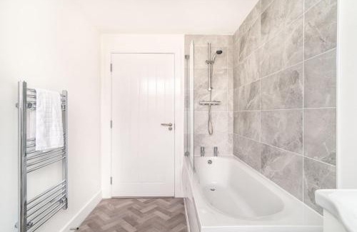 Wrexham Apartment | Fabulous 1 Bed Apartment in Central Wrexham