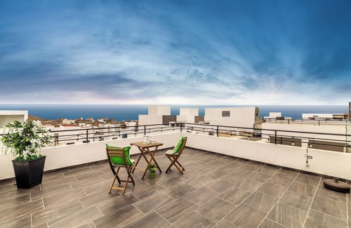 La Joya House | Fabulous 3-bedroom house with WiFi and amazing sunsets in Rosarito