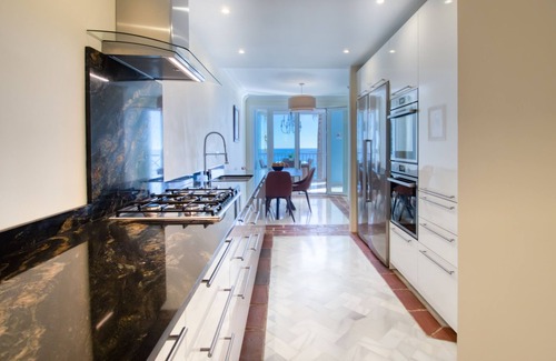 Bahia de Casares Apartment | Fabulous beachfront Penthouse at La Perla De La Bahia