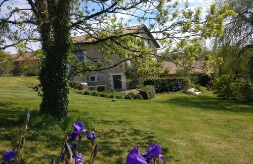 Bussiere-Badil House | Fabulous converted barn in rural location, private swimming pool, great views