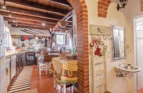 Terena Villa | Fabulous country house with pool set in historical town