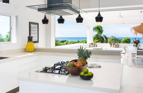 Las Terrenas Villa | Fabulous Experience AC, Gym, Chef and Staff Available