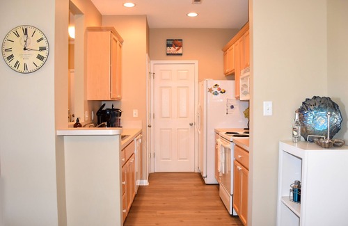Villages of Five Points Condo | Fabulous Five Points Condo Just Minutes to Downtown Lewes