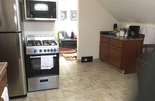 Kenosha House | Fabulous! Near Microsoft Mt Pleasant - Sleeps 4