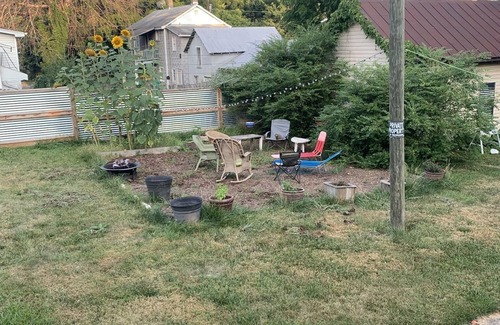 Roanoke RV Rental | Fabulous private backyard, minutes away from downtown and greenway