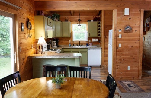 Timberline Cabin | Fabulous Rustic Mountain Cabin walking distance to Timberline Mountain Slopes!