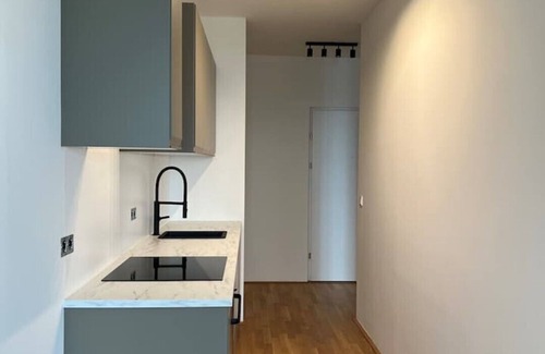 Erdberg Apartment | Fabulous skyline view in the iconic city of Vienna.