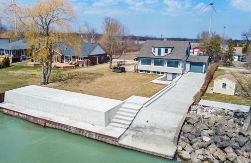 Lowbanks Villa | Fabulous View from our Lake House on Lake Erie