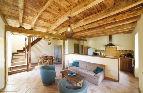 Saint-Jean-Lespinasse House | Facing the Gulf and Château de Montal
