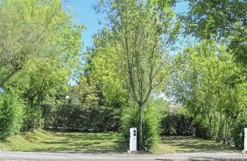 Montpezat-de-Quercy Villa | Faillal Campsite* - 3 room cottage 4/6 people