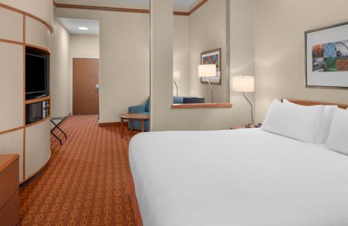 Elk Grove Hotel | Fairfield Inn and Suites by Marriott Elk Grove