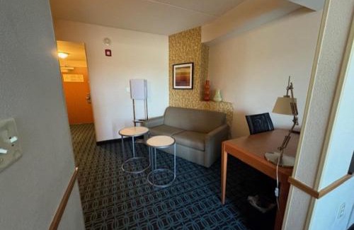 Granville Hotel | Fairfield Inn by Marriott Morgantown