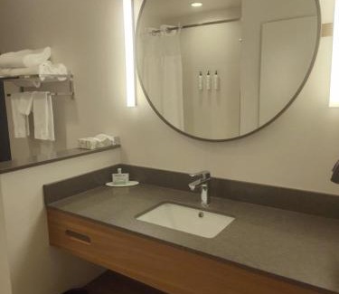 Gainesville Hotel | Fairfield Inn & Suites by Marriott Gainesville I-35