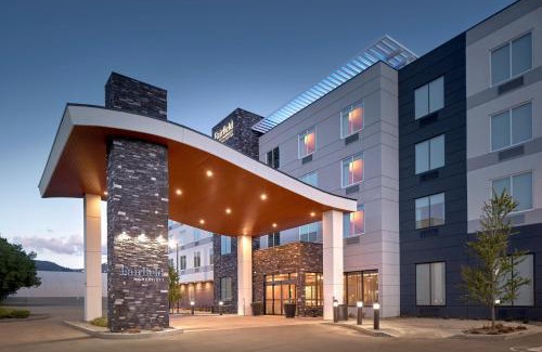 Okanagan-Similkameen Hotel | Fairfield Inn & Suites by Marriott Penticton