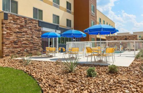 Cotulla Hotel | Fairfield Inn & Suites by Marriott Cotulla