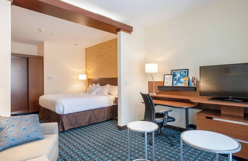 Sidney Hotel | Fairfield Inn & Suites by Marriott Sidney