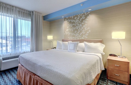 Edison Hotel | Fairfield Inn & Suites by Marriott Edison-South Plainfield