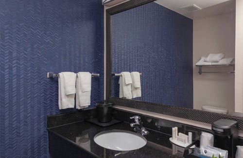 East Forest Hotel | Fairfield Inn & Suites by Marriott Charlotte Matthews