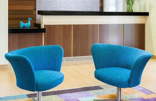 East Beltline Hotel | Fairfield Inn & Suites Grand Rapids