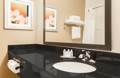Humble Hotel | Fairfield Inn & Suites Houston Humble