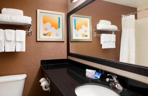 Roseville Hotel | Fairfield Inn & Suites Minneapolis St. Paul/Roseville