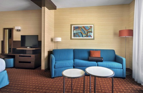New Castle Hotel | Fairfield Inn & Suites Wilmington New Castle