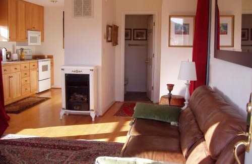 Stanardsville Villa | Fairhill Farm Country Vacation Rentals