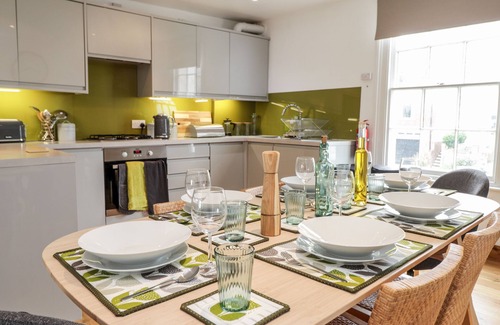 Sandgate Cottage | FAIRLIGHT VIEW, family friendly, country holiday cottage in Sandgate