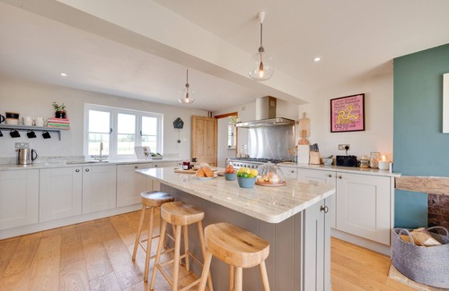 Halesworth House | Fairstead - Four Bedroom House, Sleeps 8