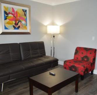 Healdsburg Hotel | Fairview Inn & Suites