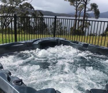 Brooks Bay House | Fairwinds Tasmania