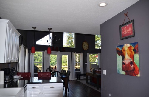 La Follette House | Faith, Family & Friends: a lovely, fully equipped 9 bedroom home on Norris Lake.