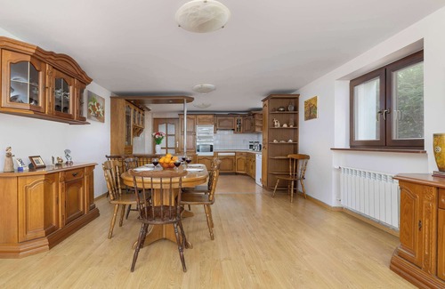 Bystra Apartment | Fałata 208 | Bystra | Cosy Apartment in the Mountains | Terrace | Garden | Park