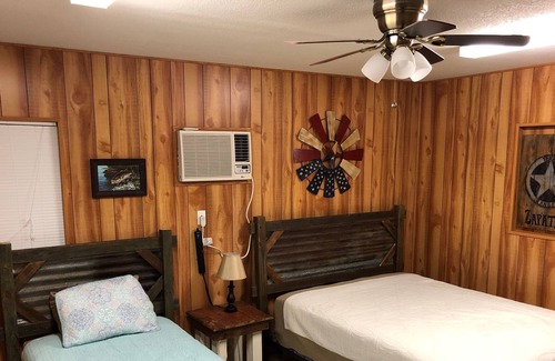 Zapata Cabin | Falcon 2 Cabin - FENCED & GATED to protect your boats & vehicles!