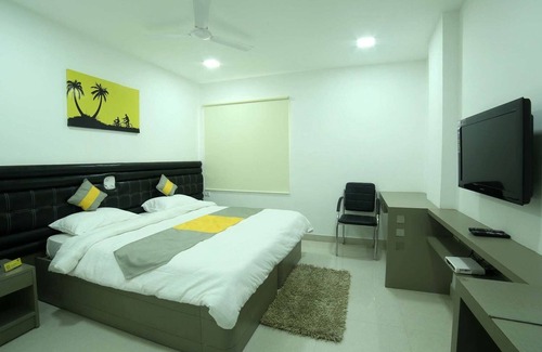 Madhapur House | Falcons Nest Lariviera