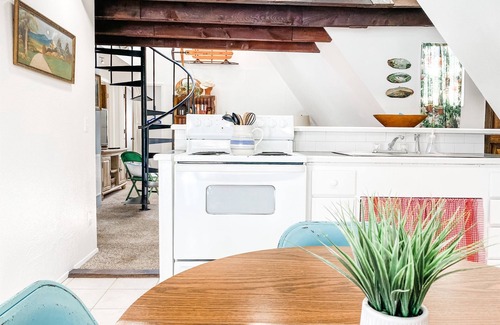 Beaver Shores House | Fall Calendar NOW Open Beaver Lake AFrame Hot Tub