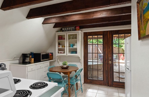 Beaver Shores House | Fall Calendar NOW Open Beaver Lake AFrame Hot Tub