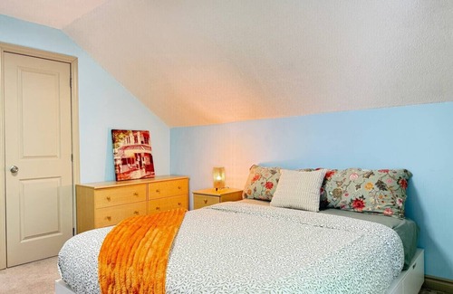 Cramahe Other | Fall Farmhouse Retreat -Hottub/BBQ/Stargaze
