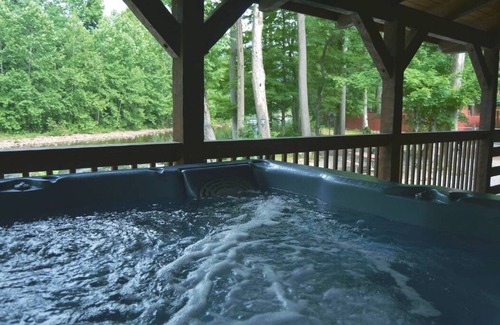 Elkins Cabin | Fall Foliage Riverfront Cabin w/Hot Tub, King Bed, EV & Firepit & Mountain Views