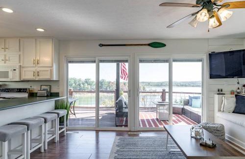 Falls of Rough House | Fall Lakefront Escape-Fire Pits, Hunting, Hiking & Private Master Suite