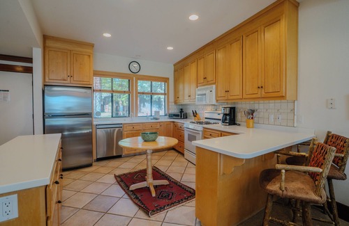 Tahoe Sierra Estates Condo | FALL SALE! Discount shows at checkout! Tahoe Tavern Condo Filtered Lakeview