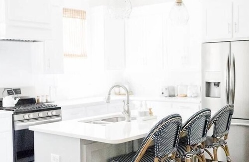 Saint Simons Heights House | Fall special | Family home with bikes | Sleeps 9